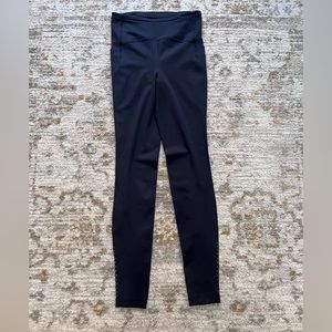 Lululemon Swift speed 28” black legging, size 8 tall.